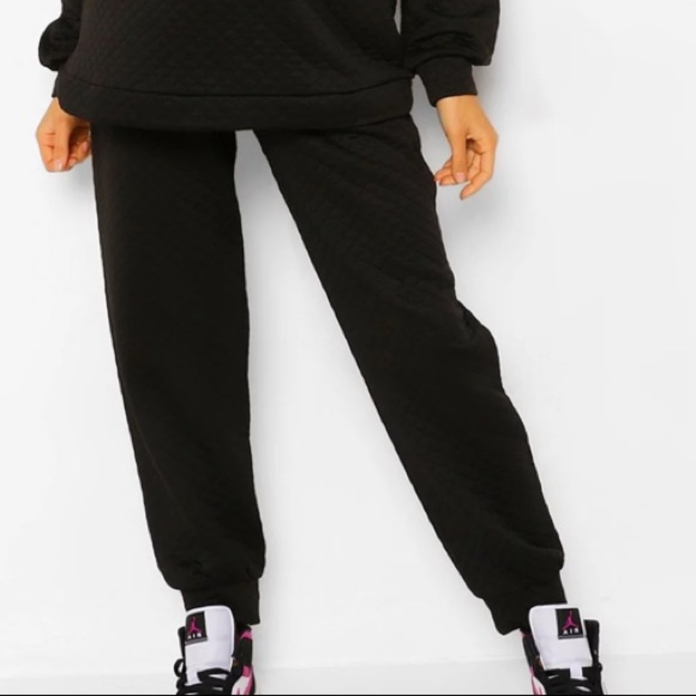 Boohoo Quilted Oversized Joggers